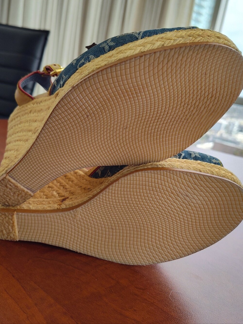 Louis Vuitton Blue Beige Monogram Denim & Leather Espadrille Ankle Strap Wedge 7 - Picture 5 of 6